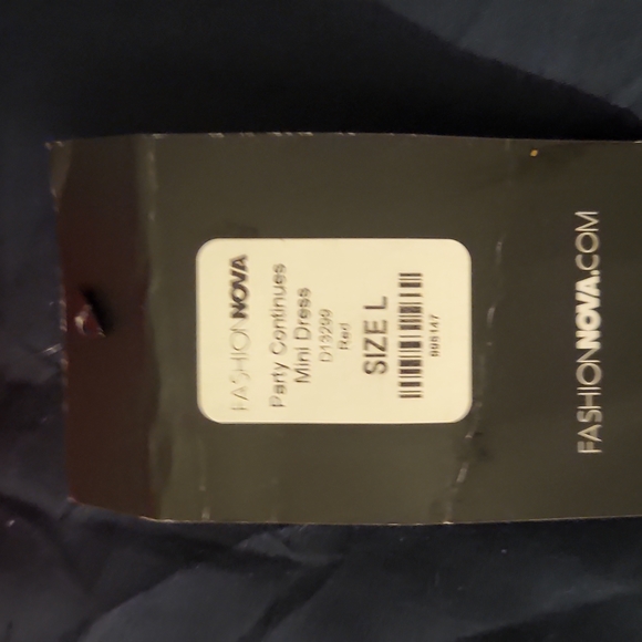 Low Back Mni Dress - Picture 5 of 5